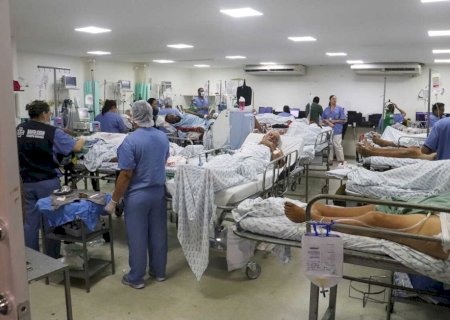 Santa Casa alega superlotação e barra entrada de novos pacientes