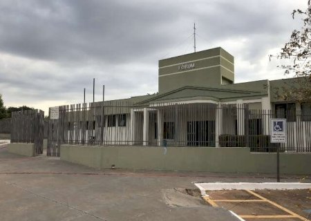 R&eacute;u por estuprar tr&ecirc;s crian&ccedil;as &eacute; condenado a mais de 41 anos de pris&atilde;o