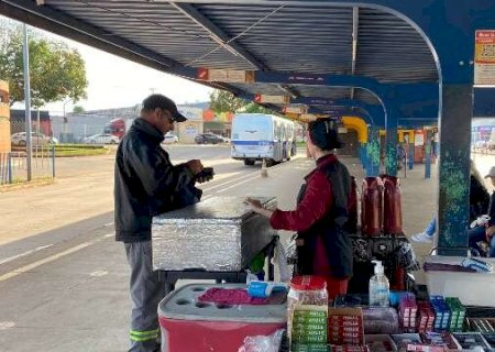 Com poucos estudantes, movimento em terminais &eacute; fraco e frustra ambulantes