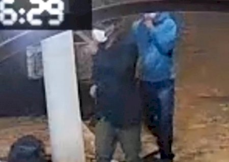 VÍDEO: Dupla é presa por sequestrar empresário durante roubo de caminhonete em conveniência