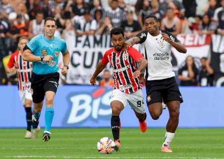 Corinthians arranca empate contra S&atilde;o Paulo com gol de Breno Bidon no fim