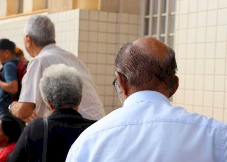 Aposentados pelo INSS em MS ter&atilde;o 13&ordm; sal&aacute;rio antecipado para abril e maio