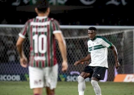 Fluminense empata com o Coritiba em jogo marcado por pol&ecirc;mica do VAR