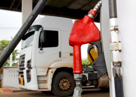 Guerra no Ir&atilde; faz diesel subir 20,85% na Capital em pouco mais de um m&ecirc;s