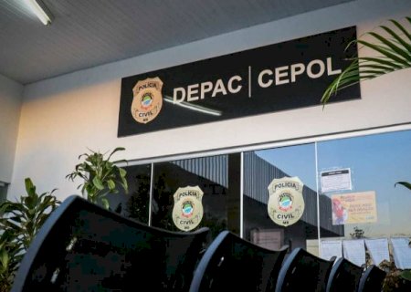 Menino de 6 anos passa horas sozinho e caso vai parar na delegacia