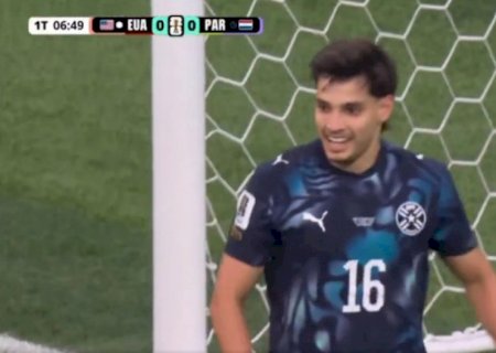 Gol contra de Bobadilla, do São Paulo, na Copa do Mundo inspira zoações; veja
