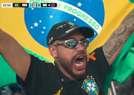 "Até ele está no estádio": aparição do sósia de Neymar no jogo do Brasil agita internautas