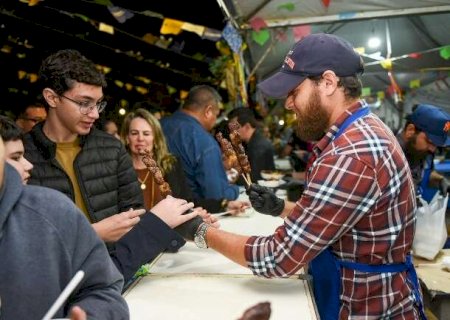 Prepara&ccedil;&atilde;o para festa de Santo Ant&ocirc;nio re&uacute;ne mais de 300 volunt&aacute;rios
