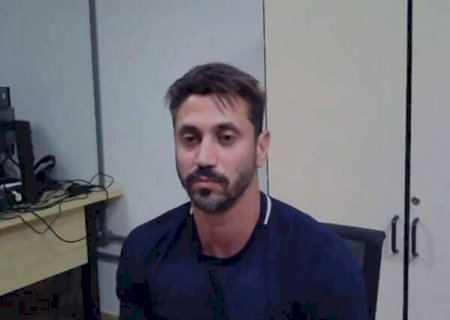 Alvo de opera&ccedil;&atilde;o, ex-policial j&aacute; foi preso por suspeita de desvio de "muamba"